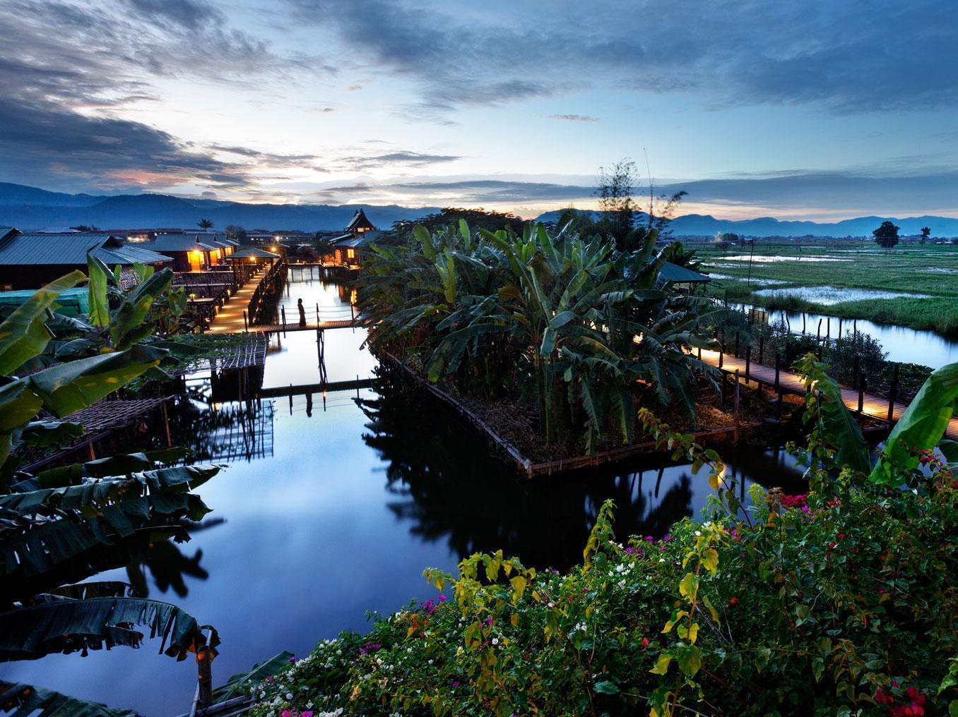 Inle Heritage Stilt Houses Ивама Экстерьер фото